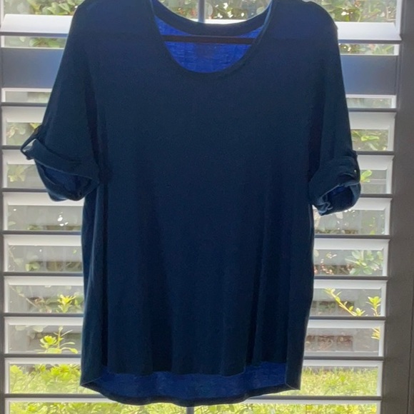 Chico’s Size 3 Royal Blue top. - Picture 1 of 9